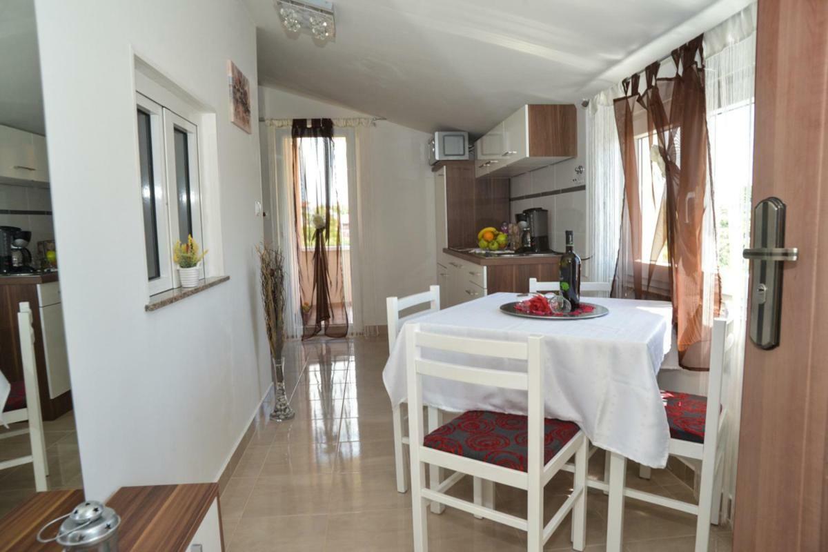 Apartment Antonio Zadar Exteriör bild