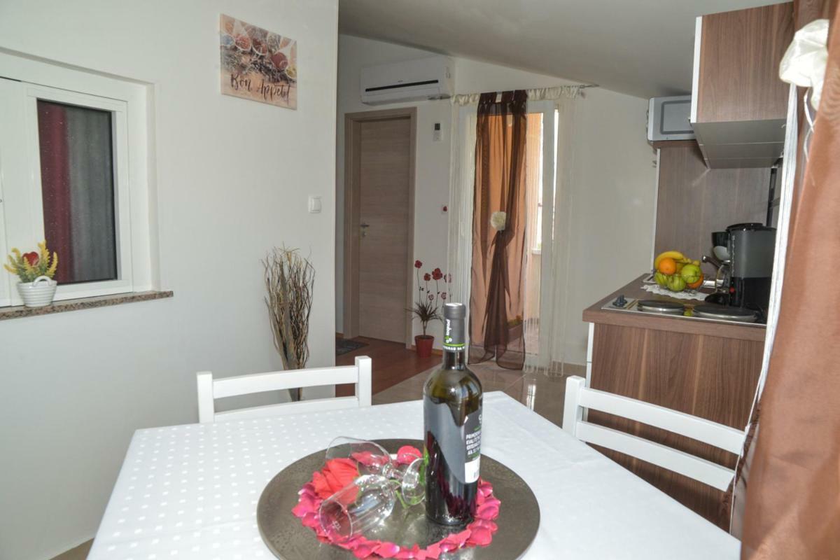 Apartment Antonio Zadar Exteriör bild